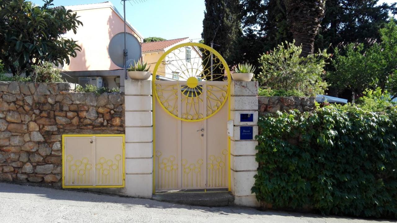 Apartments Veli Lošinj Buitenkant foto
