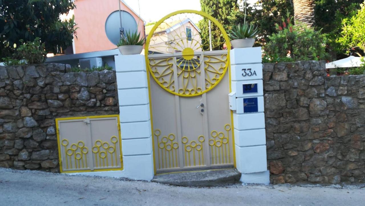 Apartments Veli Lošinj Buitenkant foto