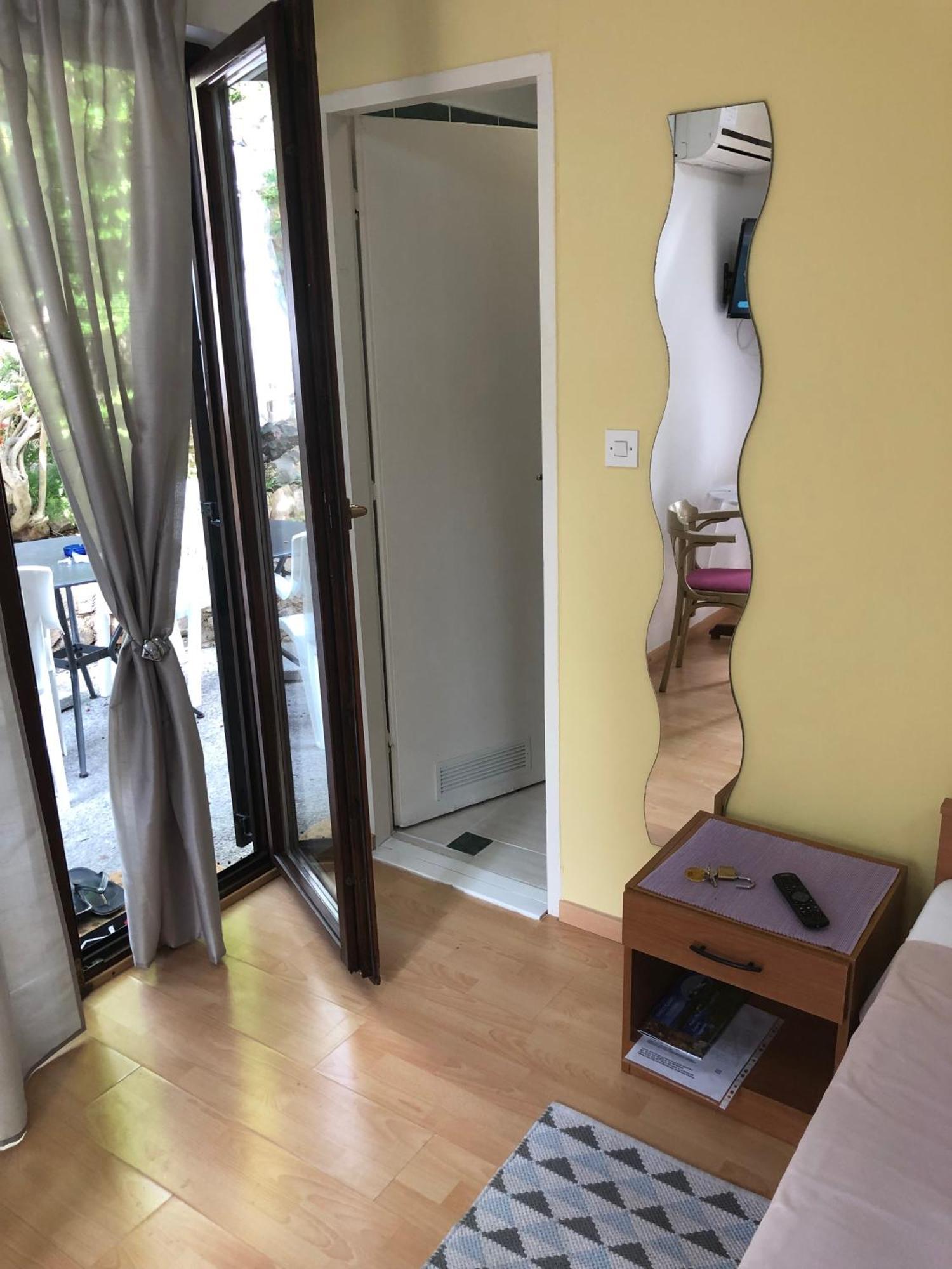 Apartments Veli Lošinj Buitenkant foto