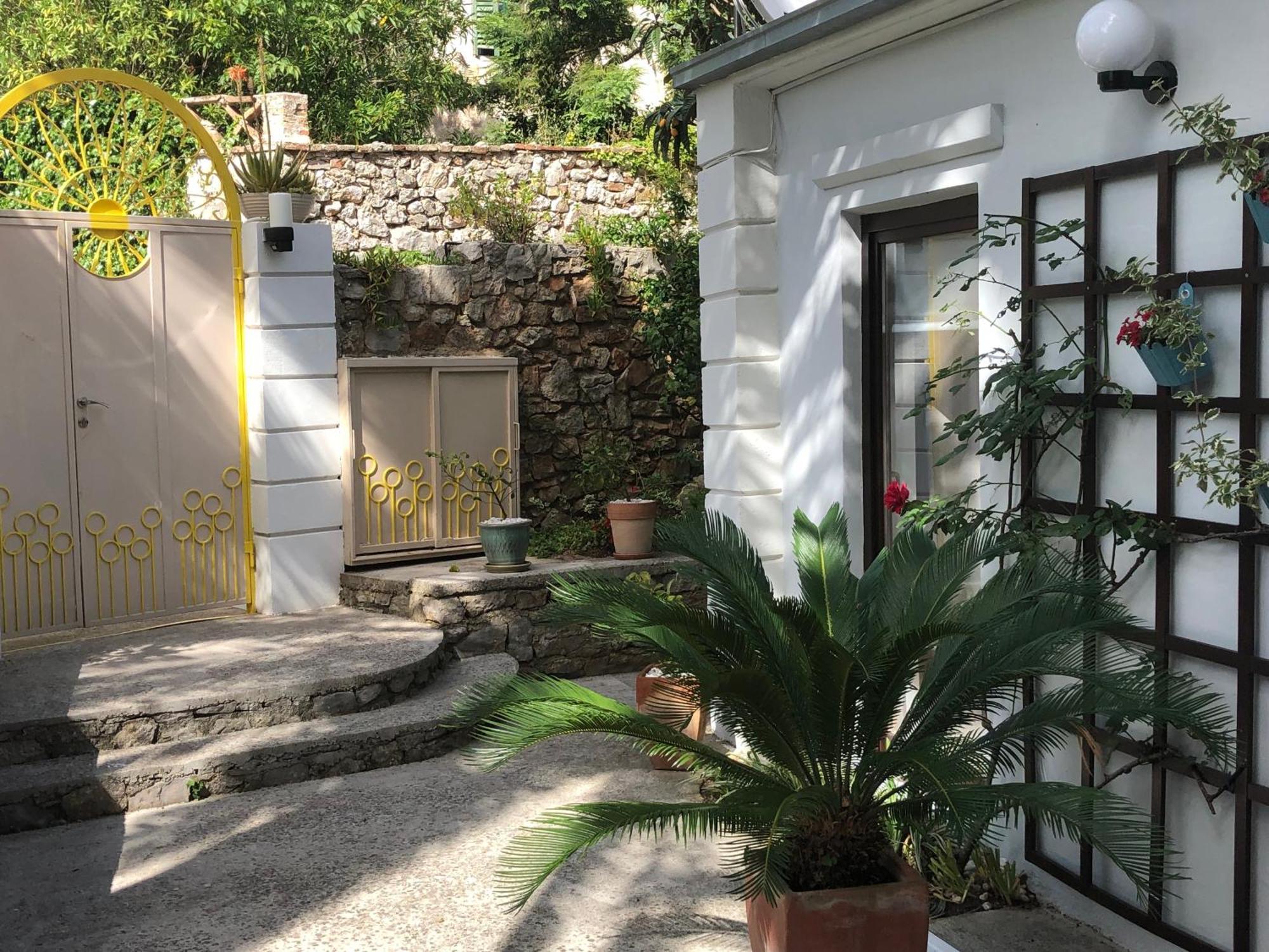 Apartments Veli Lošinj Buitenkant foto