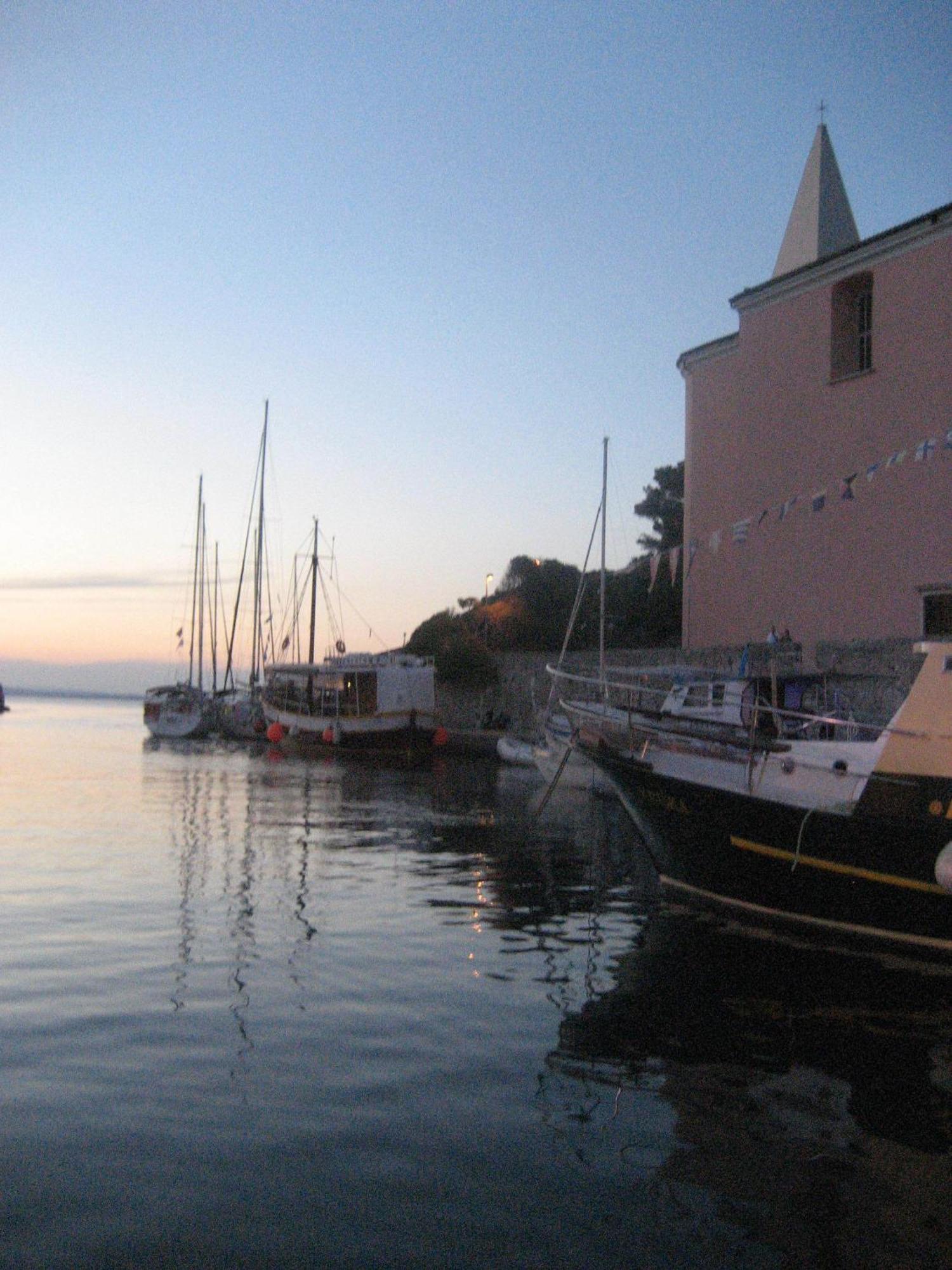 Apartments Veli Lošinj Buitenkant foto
