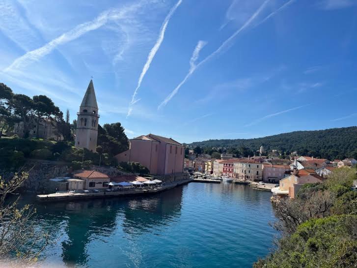 Apartments Veli Lošinj Buitenkant foto